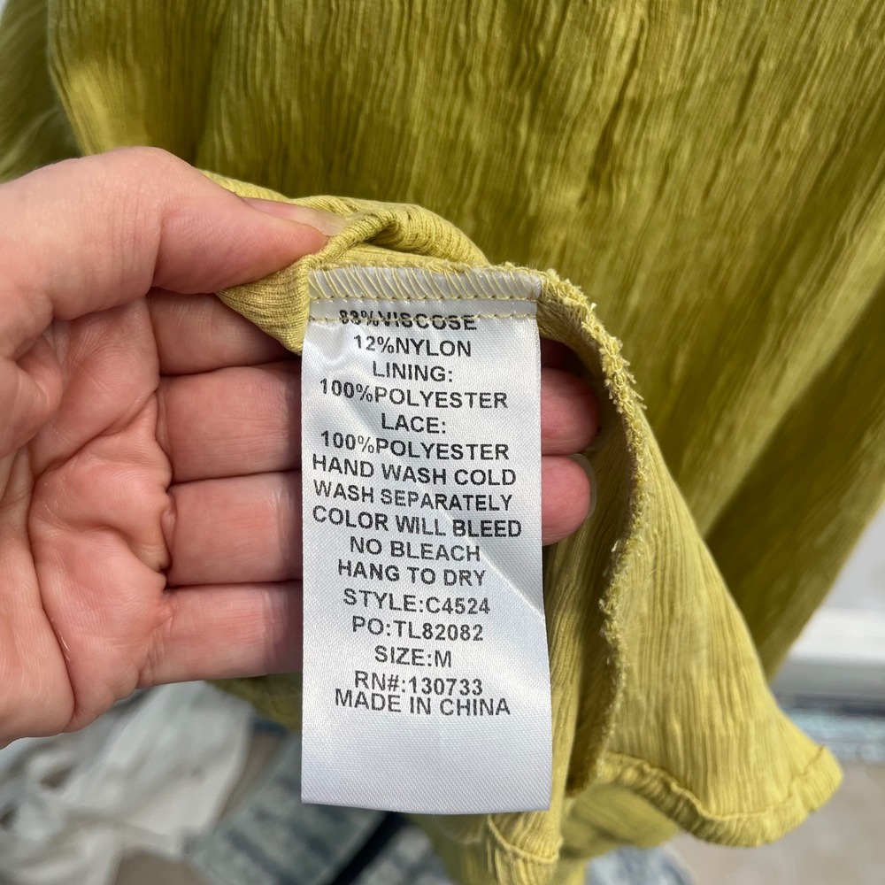 Umgee Chartreuse Yellow Crinkle Mini Dress Scalloped Lace V-Neck Medium C4524 - Picture 6 of 6